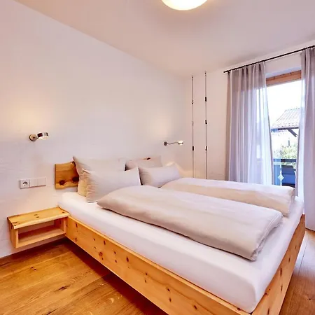 Apartament Wunderschoen