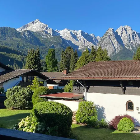 Wunderschoen Апартаменти *