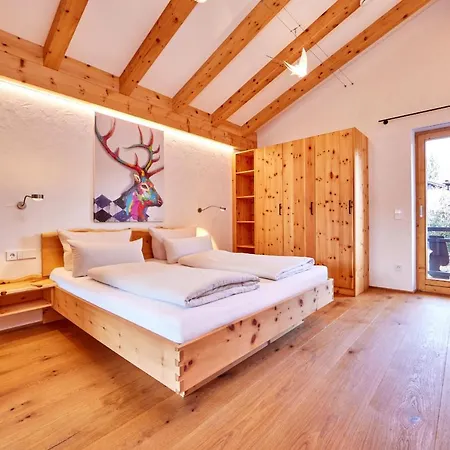 Apartament Wunderschoen *