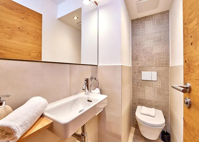 Апартаменти Wunderschoen *